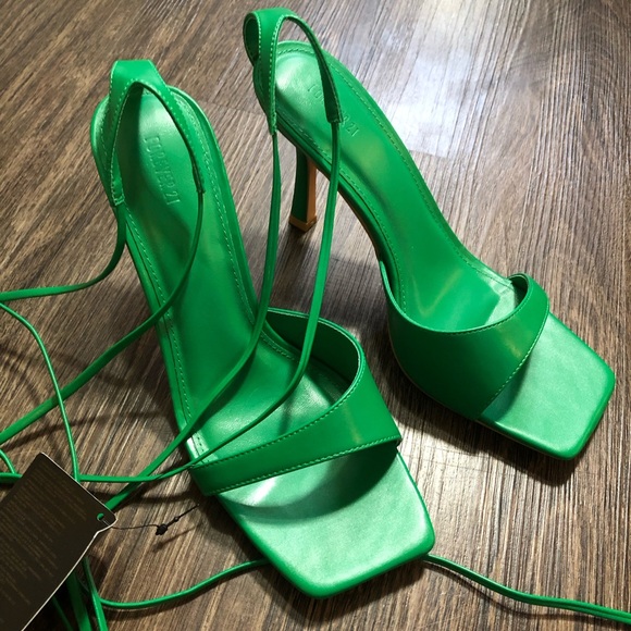 Forever 21 Green Square Toe Lace Up Heels - Picture 4 of 17